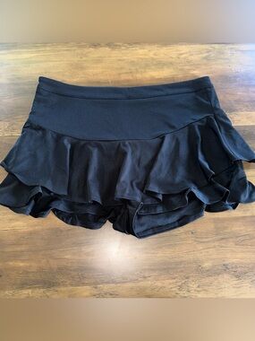 Shein Curve  Ruffle Skort - 2XL